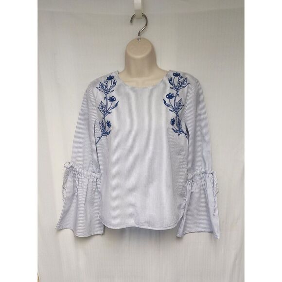 Dizzy Lizzy Bell Sleeve Embroidery Floral Blue Striped Top Size XS - Picture 5 of 11
